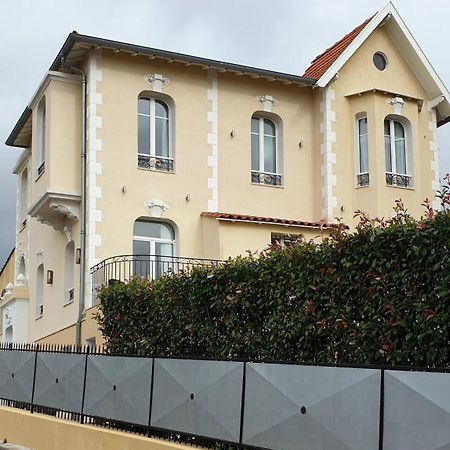 Grand T2 Meuble-Juan Pins-Logt8 Leilighet Antibes Eksteriør bilde